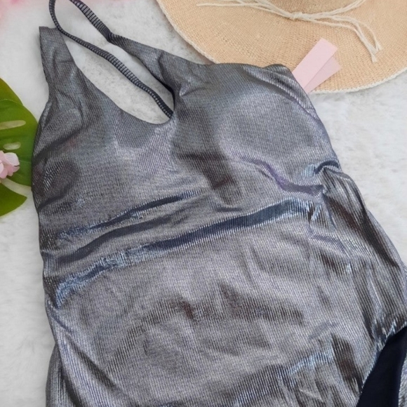 VICTORIA'S SECRET One Piece Swimsuit SILVER SHINE xxl - Picture 4 of 5